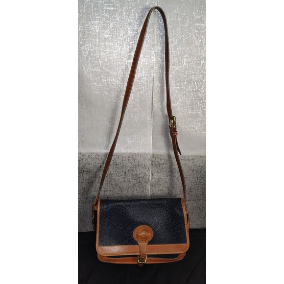 Dooney & Bourke All Weather Pebble Leather Crossbody Bag - Picture 3 of 9